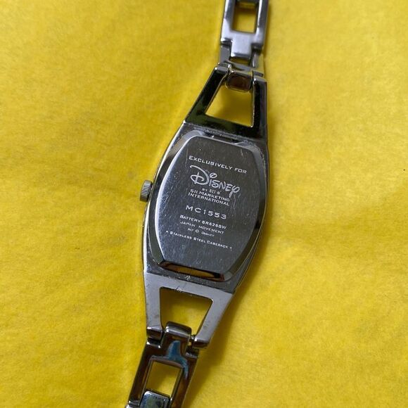 Disney Mickey  Mouse Watch - Picture 9 of 9